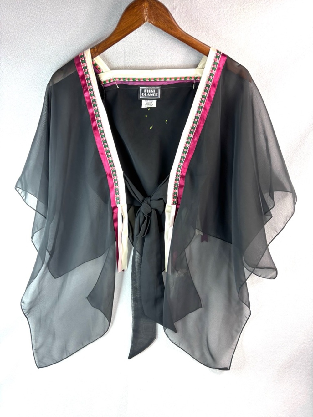 First Glance M Vintage Whimseygoth Black Sheer Tie-Front Kimono Top w Pink Trim